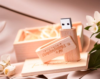 Individuell gravierter drehbarer USB-Stick aus Holz in einer Walnuss / Ahorn-Box - Ideal für Hochzeiten, Jubiläen, Fotografie und Logos. 8GB-128GB #22