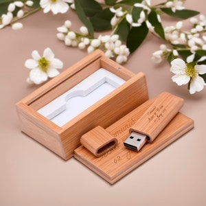 Unidad USB de madera grabada personalizada con bordes redondeados en caja: perfecta para bodas, fotografías y logotipos. Tamaños: 8GB-128GB #2