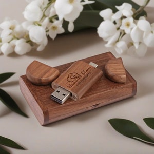 Custom Engraved Wooden 2 in 1 USB + TYPE-C Drive in Walnut/Maple Box – Ideal for Weddings, Photography, and Logos.Available in 8GB-128GB #26