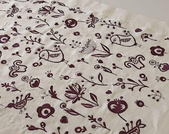Embroidered Linen Table Runner-Traditional Ukrainian Folk Design-Handmade Embroidered HomeTextiles-Linen Table Runners & Napkins