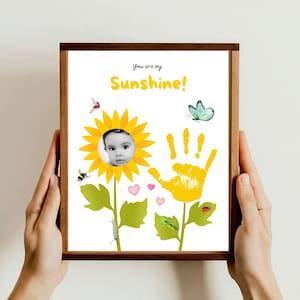 Je bent mijn zonneschijn - Fotolijst Handafdruk Kunstambacht - Zonnebloem - DIY Card Gift Keepsake - Moederdag - Canva - Kinderdagverblijf Voorschoolse activiteiten