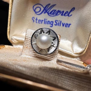 Silver Tie Tack w/faux pearl