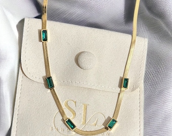 Collana Donna Con Ciondolo A Goccia Placcato Oro 18K E Pietra Verde - 40-45 Cm