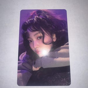 &quot;Offizielle NewJeans Fotokarte &quot;&quot;Hyein&quot;&quot;.&quot;
