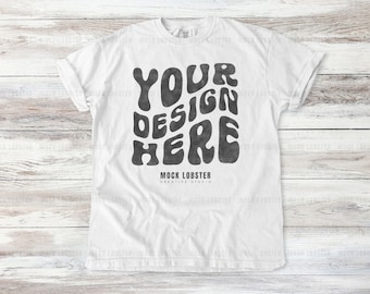 Comfort Colors 1717 Weiß Mockup | Flat Lay Comfort Color C1717 T-Shirt Mock-Up | Trendy Holzboden Flatlay Canva TShirt Mock