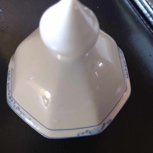 Vintage Christopher Stuart Dresden Blue Sugar Dish with Lid Beautiful Porcelain Fine China 5 x 3.5 image 7