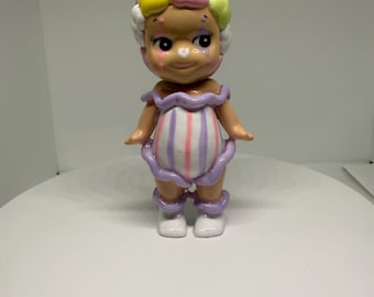 Ángel Sonny pintado a medida