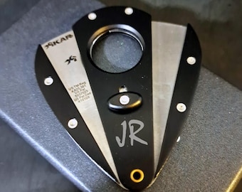 Xikar Xi1 Cigar Cutter | Black with Silver Blades | Custom Engraved with choice of Text | Authentic and New | Unique Gift for any Occasion