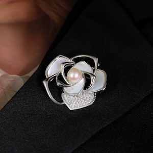 Silver Camellia Hollow Brooch,Women's Unique Flower Brooch,Decorative Brooch,Wedding Brooch,Bridesmaid Gift,Everyday Brooch,Zirconia Brooch