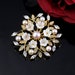 see more listings in the Broche section