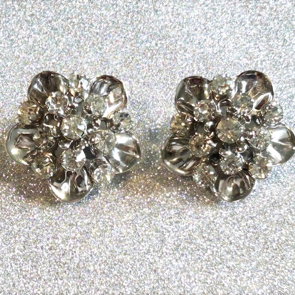 Vintage Signed Barclay Designer Costume Jewelry Silver Flower Clip On Earrings Crystal Pronged Setting Clear Rhinestone Accents Mid Century