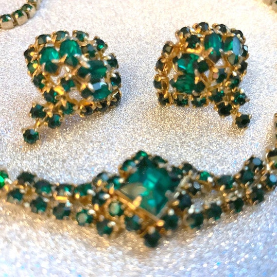 BEAUTIFUL Vtg Emerald Rhinestone Parure Weiss Lux… - image 2