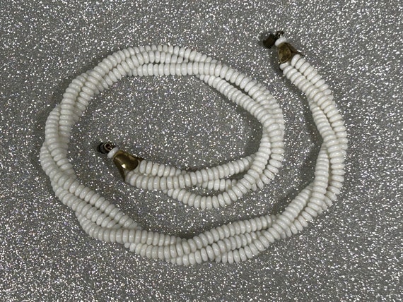 Vtg Multi 3 Strand Milk Glass Beaded Necklace Tor… - image 4