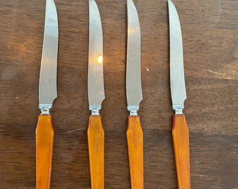 Vintage Set of Four Glo hill steak knives