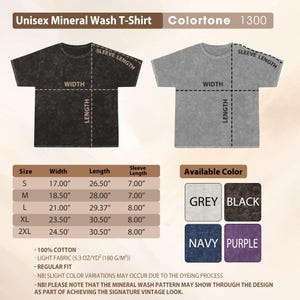 Puede incluir: Una tabla de tallas para una camiseta unisex de lavado mineral en gris, negro, azul marino y morado. La tabla muestra la talla, el ancho en pulgadas, la longitud en pulgadas y la longitud de la manga en pulgadas. La camiseta est&aacute; hecha de 100% algod&oacute;n y tiene un ajuste regular.