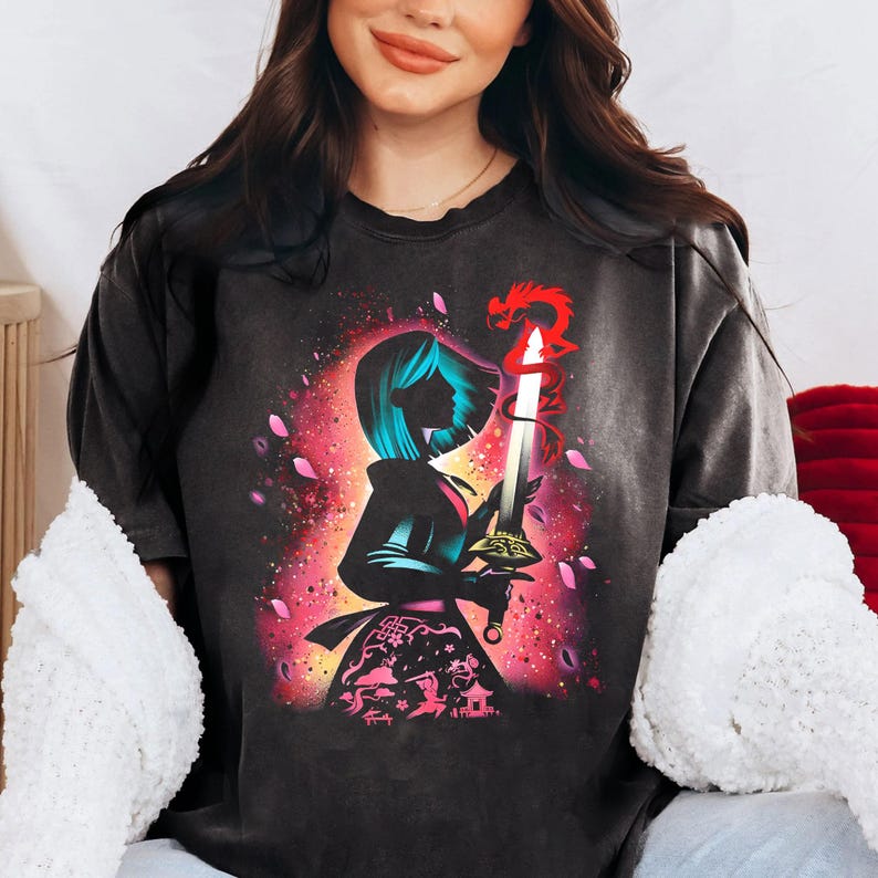 Chemise portrait rétro Disney Princesse Mulan, T-shirt Walt Disney World, Le royaume magique, groupe de princesses, T-shirt anniversaire Disney pour filles image 3