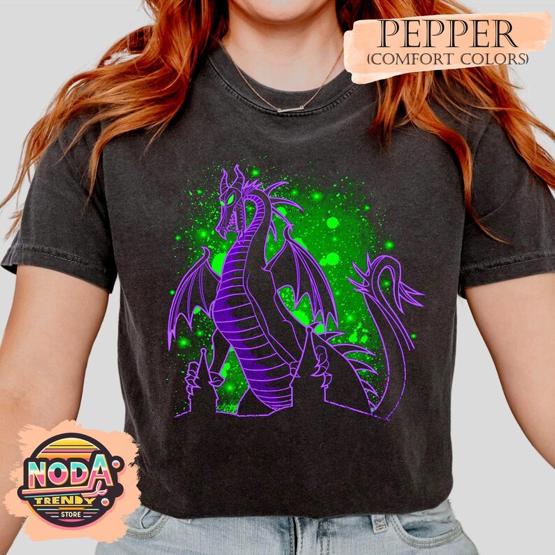 Vintage Disney shirt Maleficent Dragon portret, The Magic Kingdom T-shirt, shirt Disney familie-uitstapje, Walt Disney World, vakantie Disneyland afbeelding 3