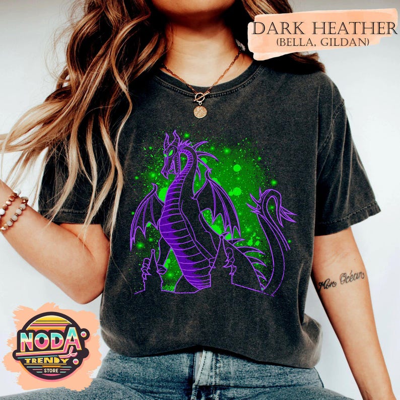 Vintage Disney shirt Maleficent Dragon portret, The Magic Kingdom T-shirt, shirt Disney familie-uitstapje, Walt Disney World, vakantie Disneyland afbeelding 1