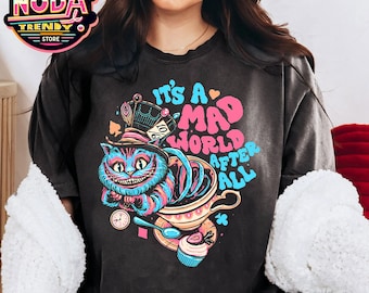 Retro Cheshire Cat T-Shirt: Vintage Alice In Wonderland, WDW Magic Kingdom