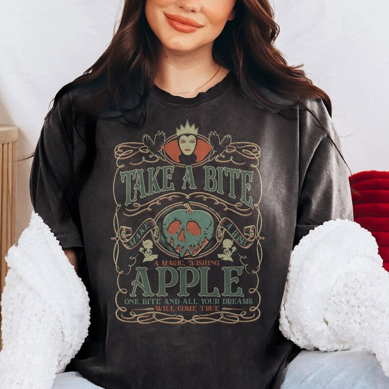 Vintage Snow White Evil Queen Disney Shirt, Snow White Take A Bite Shirt, Disney Villains T-shirt, Magic Kingdom, Disneyland Vacation Tee image 3
