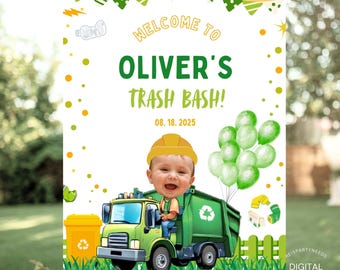 Puede incluir: Un letrero de bienvenida para "Trash Bash de Oliver" con un bebé de dibujos animados con un casco de construcción conduciendo un camión de basura verde. El letrero incluye globos verdes, un contenedor de reciclaje amarillo y la fecha 08.18.2025.