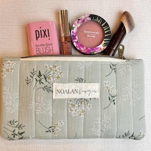 Handsewn Pouch Bag | Zipper Pouch | Travel Toiletry Bag | Handmade Gift for Her | Floral Makeup Organizer Bag