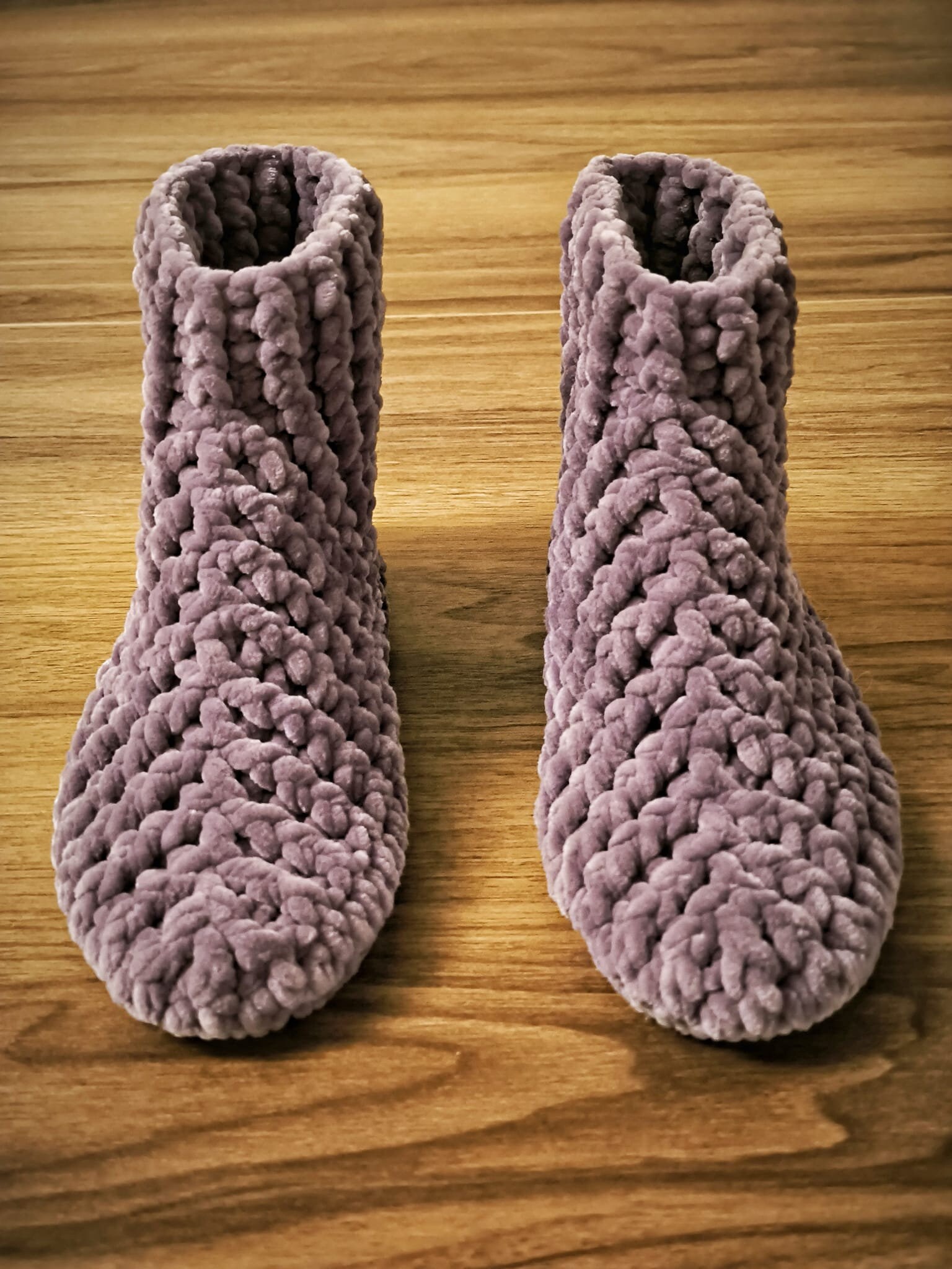 Hand Knit Stay-On Booties
