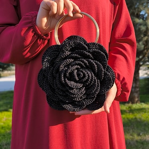 Hand Knitted Bag, Crochet Bag, Rose Bag, Black Rose Rug, Colourful Woman Bag, Personalized Bag, Rose Flower Purse, Rose Crochet Handbag