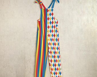 Mono de disfraz de payaso: Pantalones estilo payaso, pantalones de circo con abertura en la pierna.