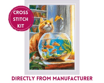 RIOLIS Kit de point de croix 2218 Ginger Observer, Kit de broderie avec un chat orange regardant un aquarium avec un poisson rouge dans un salon confortable