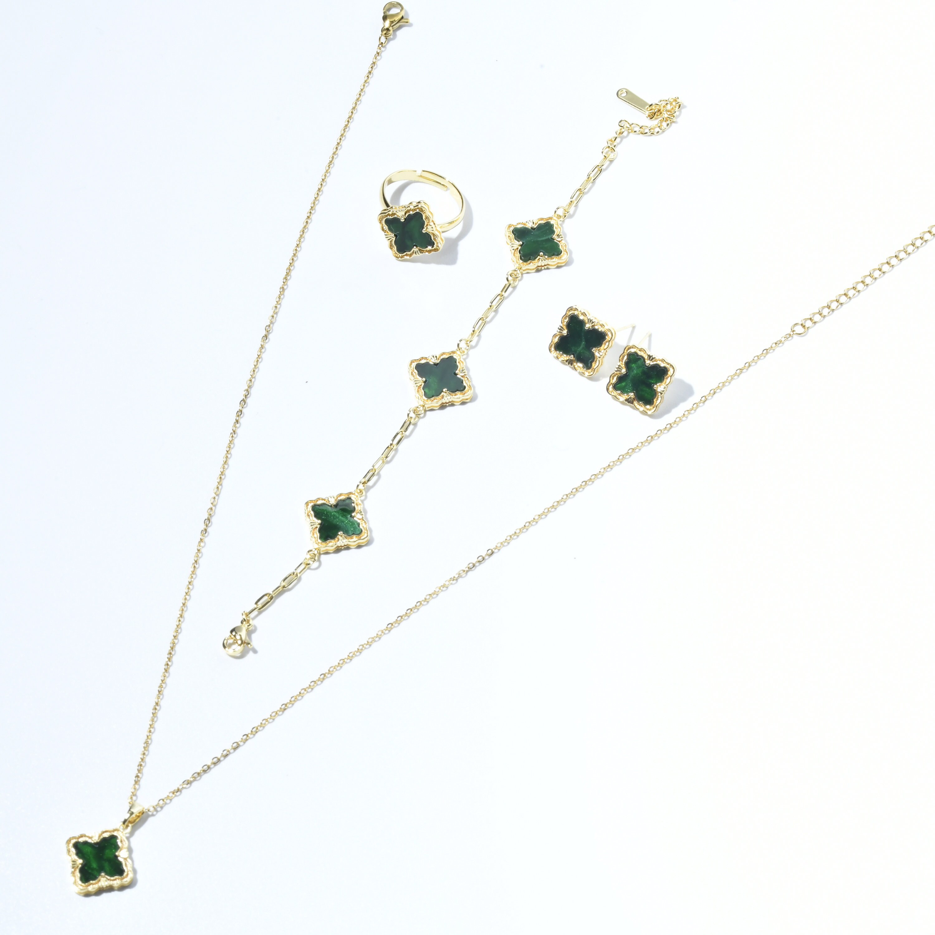 Clover Bracelet, High Quality, Gold Plated, Green Gemstone