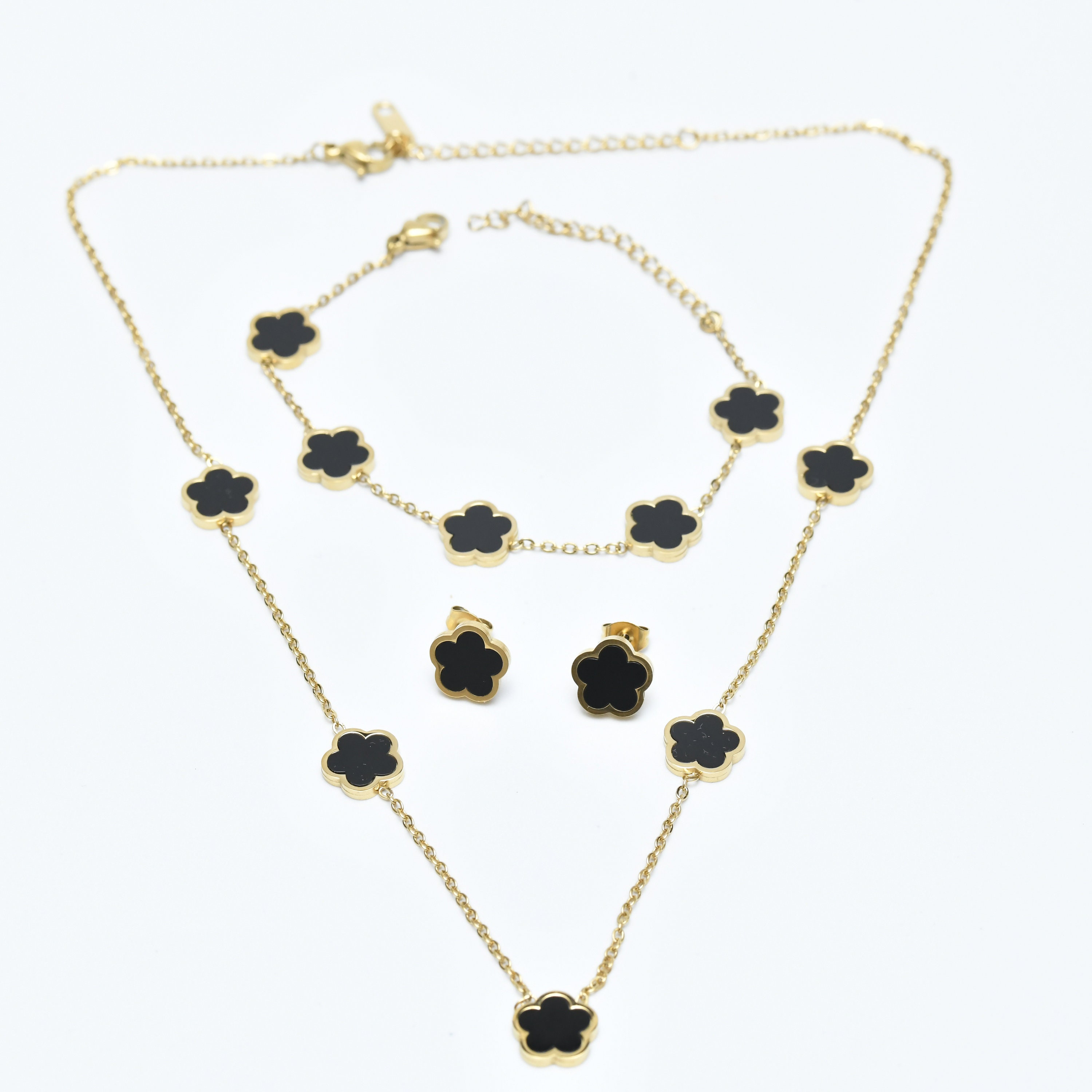 Clover Necklace, Quality Clover Necklace, 18K Gold, Clover