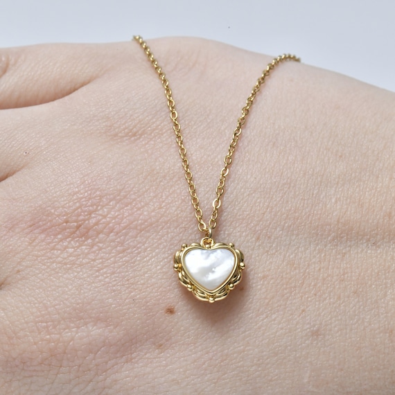 [COLD FRAME] / ☆ COLORLESS GOLD HEART PENDANT NECKLACE VERY VINTAGE COLORLESS GOLD HEART PENDANT NECKLACE
