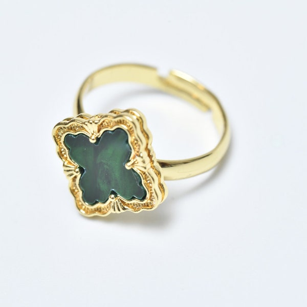 Clover ring, high quality,gold plated,green gemstone,Clover Jewelry,gemstone ring,adjustable,lucky ,vintage ring,gift for her,wedding gift.