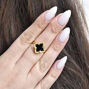 Clover ring,high quality, gold plating,black,gemstone ring, clover set,lucky ring, vintage ring, gift for her, wedding gift.