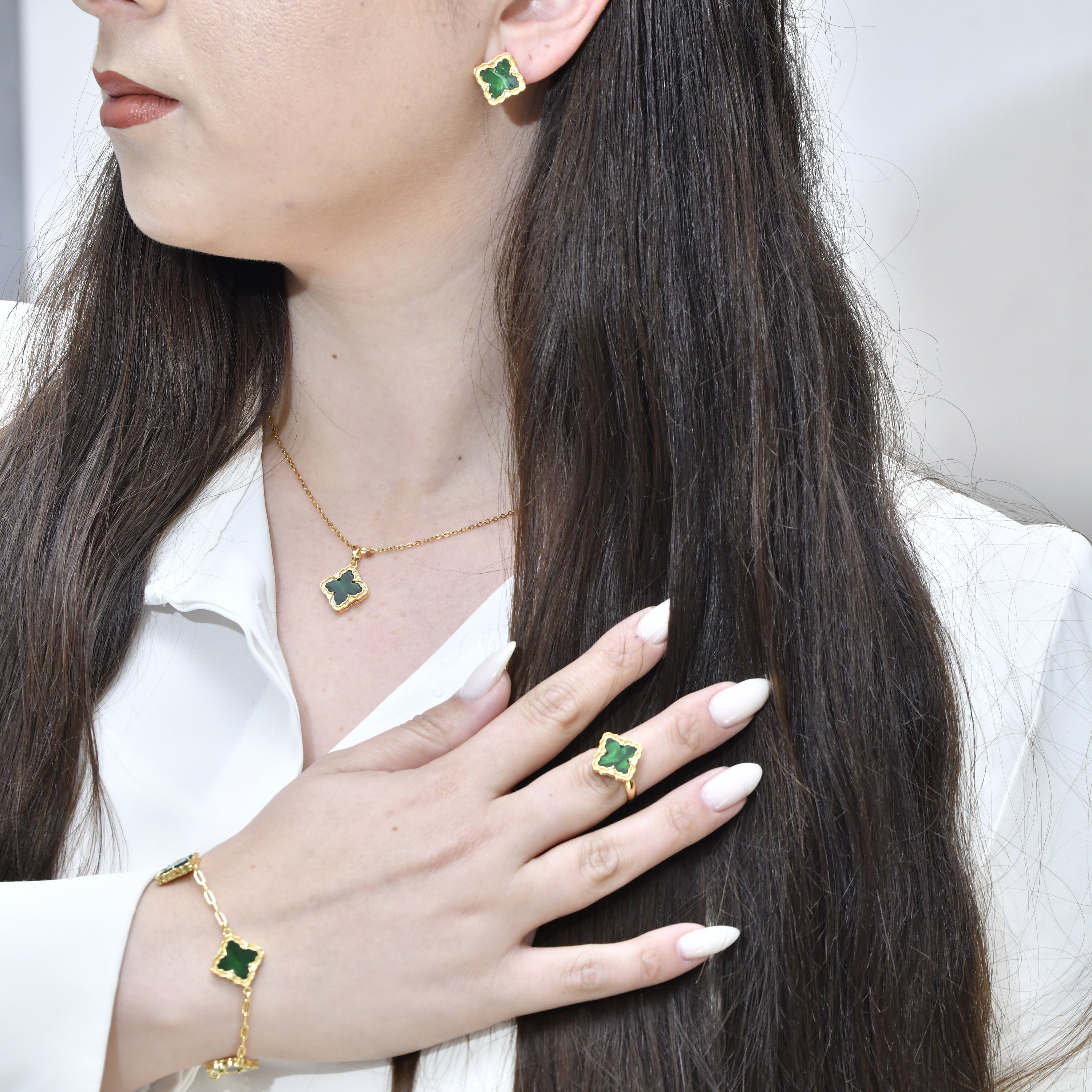 入荷now 安全 Gold Quality, High Bracelet, Clover Plated, Gemstone Green アクセサリー