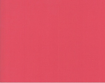 Moda Bella Solids Strawberry 9900 210, incrementos de 1/2 yarda