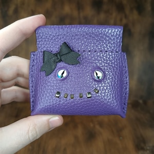 Monedero lila, minicartera de piel auténtica con adorables caritas de monstruo, joyero, cierre flexible, regalo para hija, ojos azules