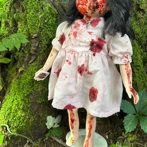 OOAK 15” Mari “Pit Girl” Doll | Yellowjackets Horror Art | Porcelain Doll w/ Stand + ChainsByC ID