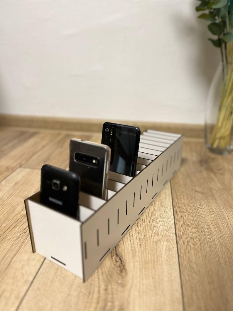 Cellphpne Rack Simple Laser Cut Cell Phone Rack Pack 10-60 Cells Desktop Organizer Storage ...