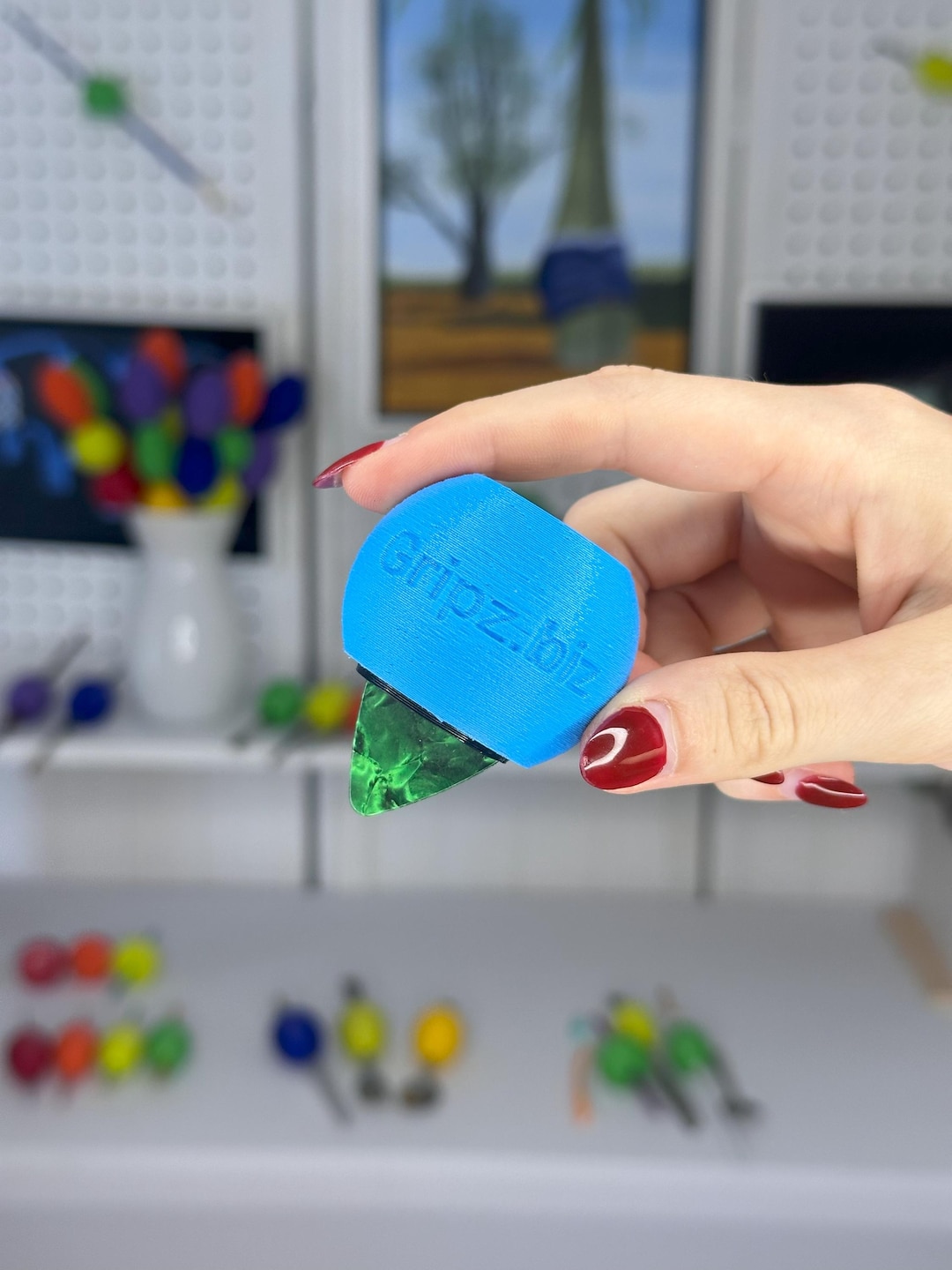 Guitar Pick Holder GRIPZ Sher-hold Adaptive Grip Device for Arthritis