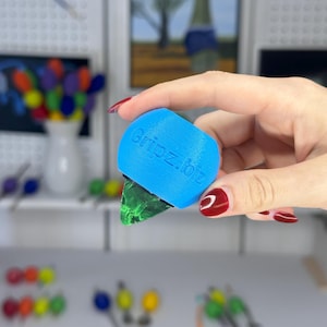 Guitar Pick Holder GRIPZ Sher-Hold Adaptive Grip Device for Arthritis, Joint Pain, Finger Pain, Thumb Pain, Hand Stiffness, Aging