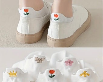 Embroidery Ankle Socks, Cute, Lightweight Spring/ Summer Low Cut Socks, Women's Stockings & Hosiery, Casual Wear, Flowers, Bee, Crown, Bow