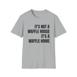 Waffel Home Softstyle Tee | Witziges Unisex T-Shirt Bild 5