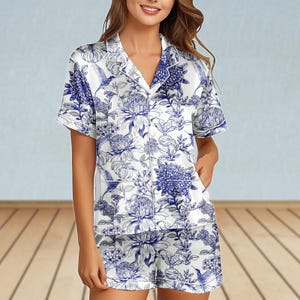 Blue Floral Satin Pajamas Set, Vintage Flower Pjs For Women, Elegant Loungewear Sleepwear, Cottagecore Nightwear, Short Pajamas For Her