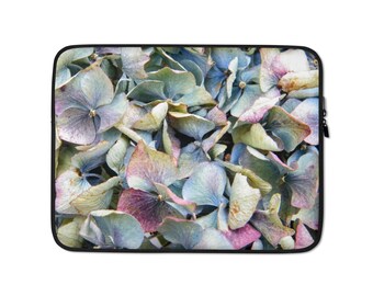 Hydrangea laptop sleeve small 13" - Cover with dried hydrangea flowers in blues and purples - Lovely faded floral netbook case