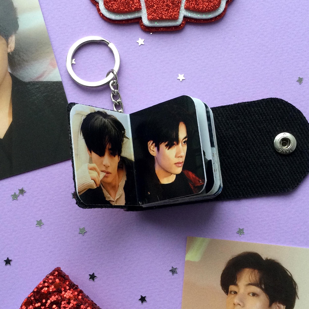 BTS V Mini Photobook Keychain | Bangtan Taehyung Mini Photo Album ...