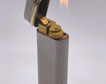 Cartier Vintage WORKING Oval Lighter in Silver Hobnail Pattern w/Trinity Rings 1980’s