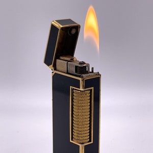 Dunhill Rollagas WORKING Vintage Lighter in Black Enamel w/Gold Trim 1970’s