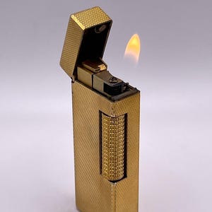 Dunhill Rollagas WORKING Vintage Lighter in a Gold Plated Barley Design 1980’s